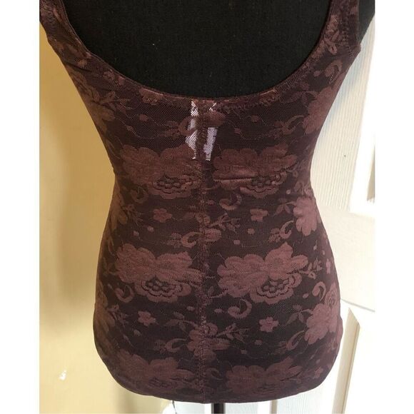 Ashro Lace Shapewear Size 40B - Picture 5 of 9